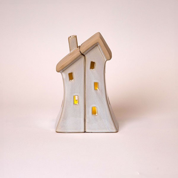 ef96b52db061469cbdb031528c979d4f ΚΕΡΑΜΙΚΑ ΣΠΙΤΑΚΙΑ ΜΕ ΠΑΡΑΘΥΡΟ ΚΑΡΔΙΑ